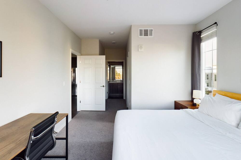 Photo of Bedroom in Downtown