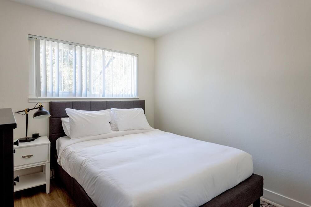 Photo of Bedroom in Sunnyvale