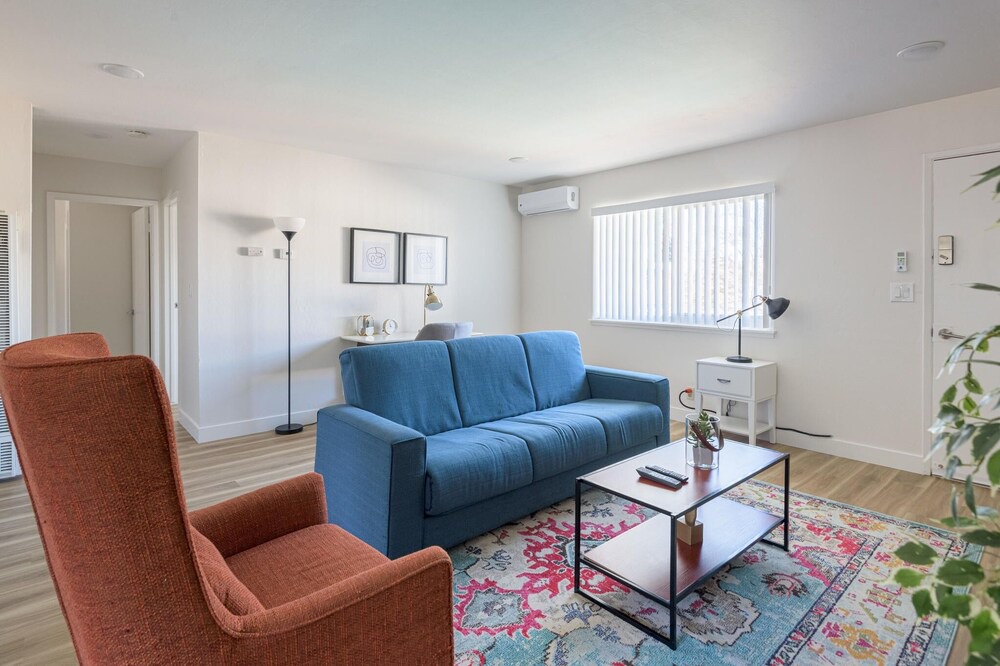 Photo of Livingroom in Sunnyvale