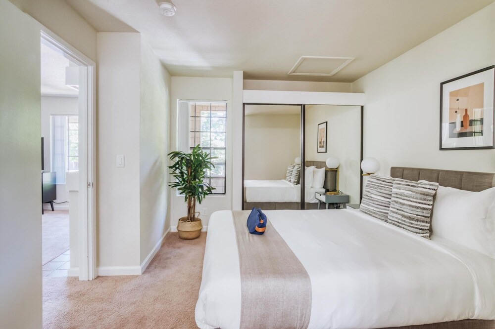 Photo of Bedroom in Walnut Creek