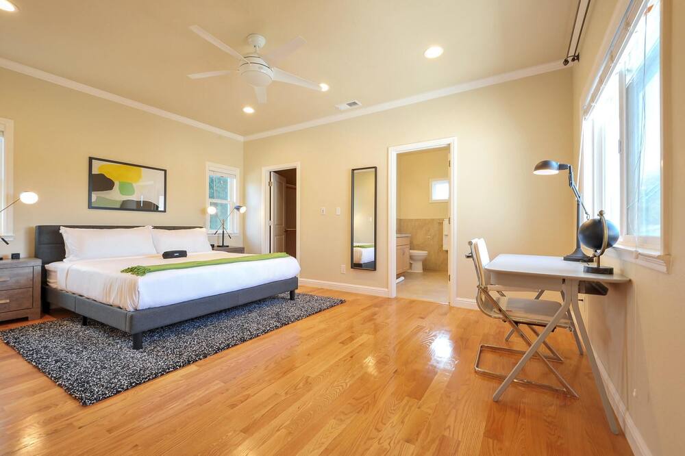 Photo of Bedroom in Nimitz