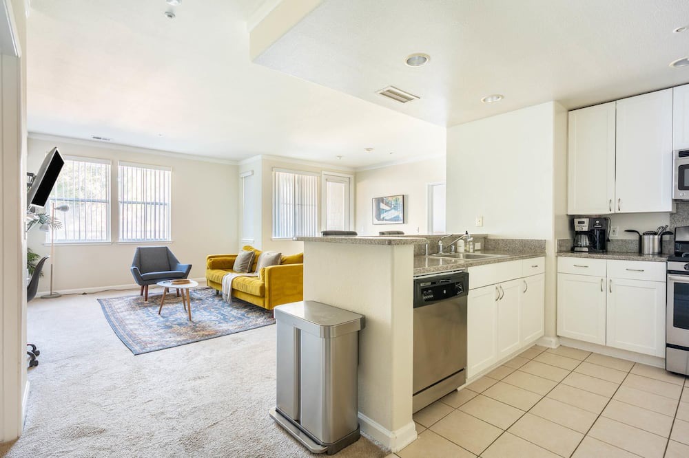Photo of Kitchen in Central San Mateo
