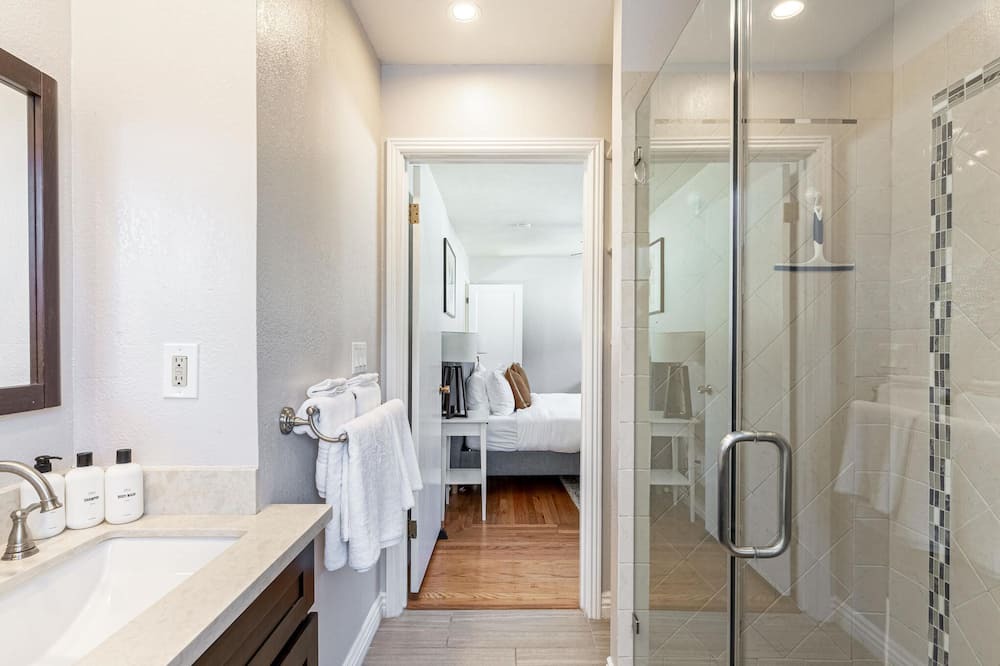 Photo of Bathroom in San Leandro