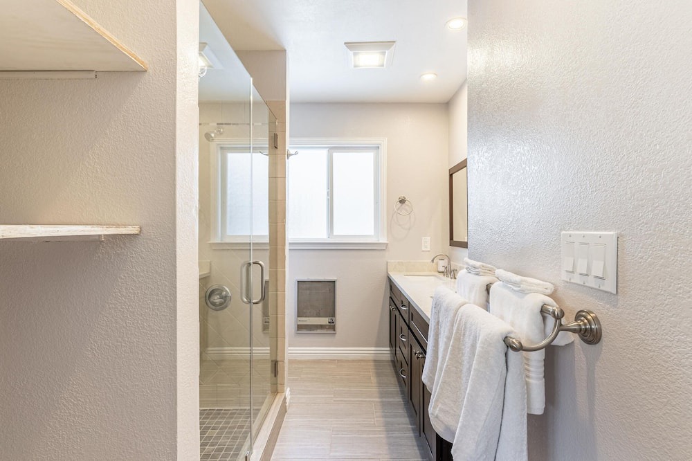Photo of Bathroom in San Leandro