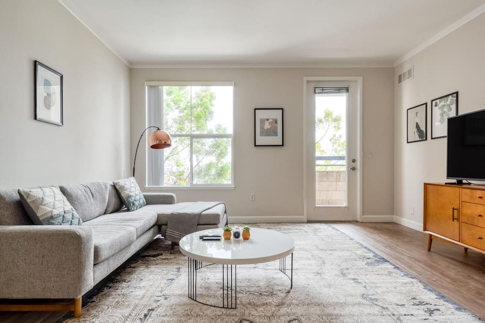 Photo of Livingroom in Foster City