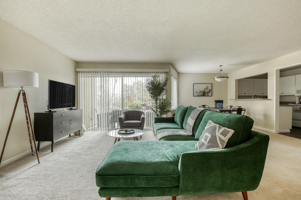 Photo of Livingroom in Palo Alto