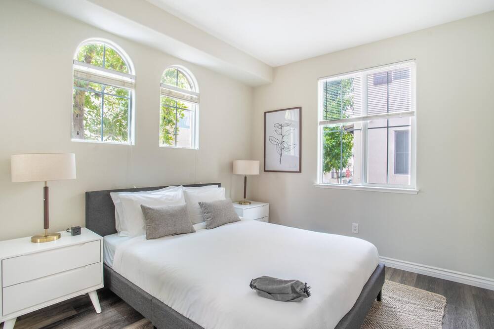 Photo of Bedroom in Milpitas