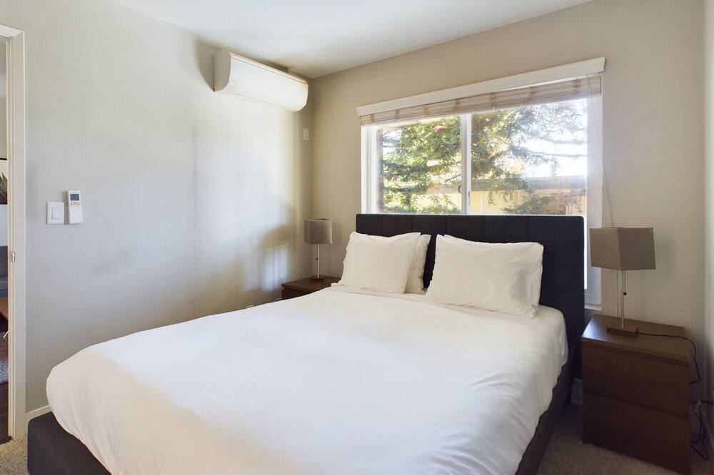 Photo of Bedroom in Sunnyvale