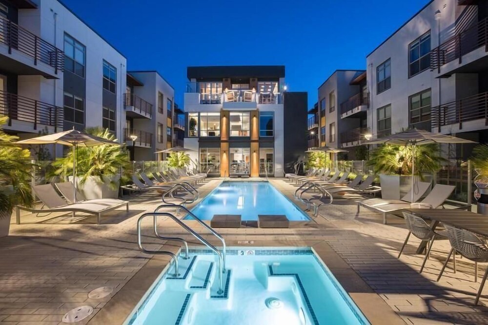Photo of Outdoor in Menlo Park