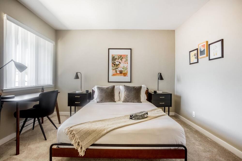 Photo of Bedroom in Cupertino