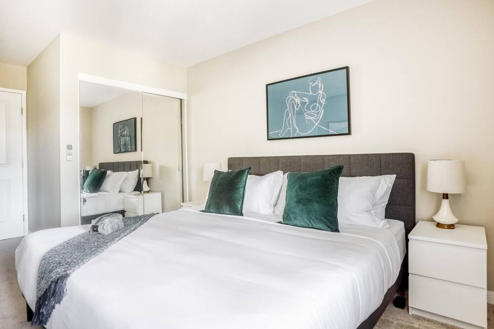 Photo of Bedroom in Cupertino