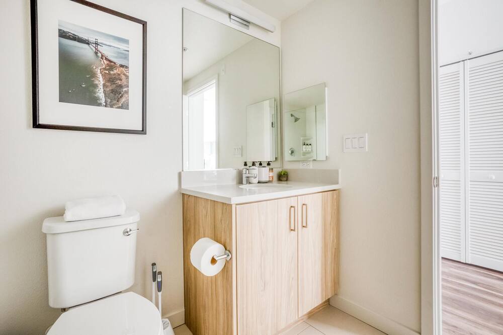Photo of Bathroom in Pill Hill