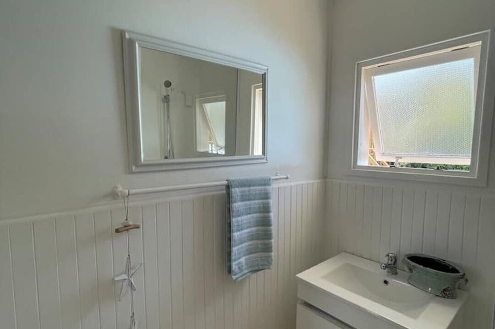 Photo of Bathroom in Reebok