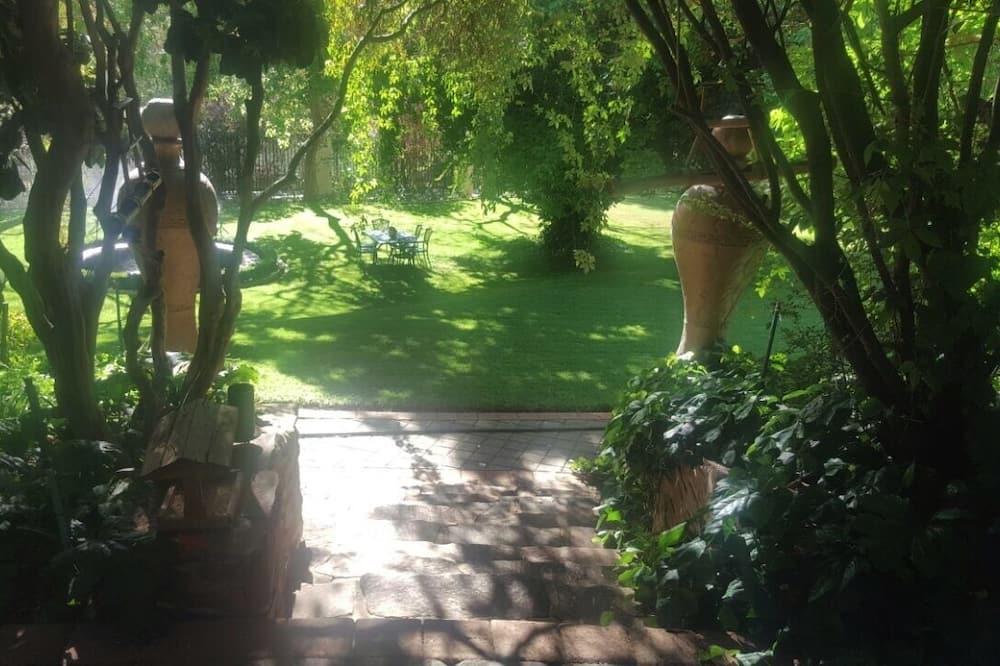 Photo of Outdoor in Waverley