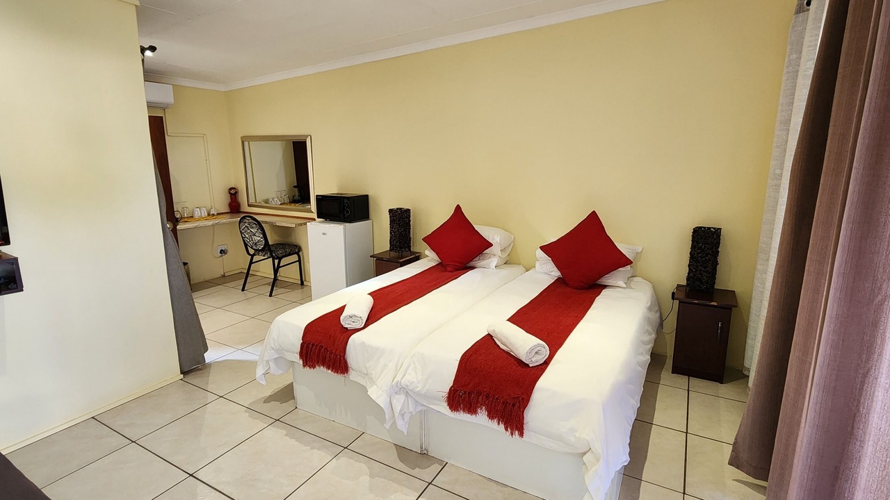 Photo of Bedroom in Pofadder