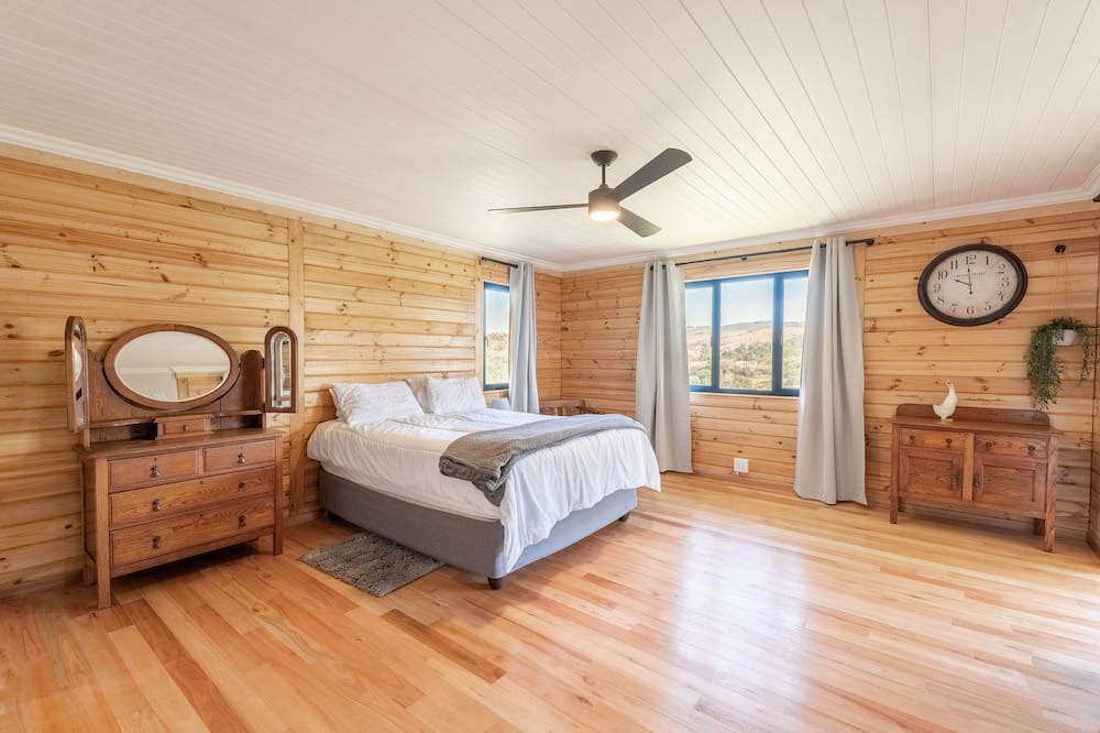 Photo of Bedroom in Drummond