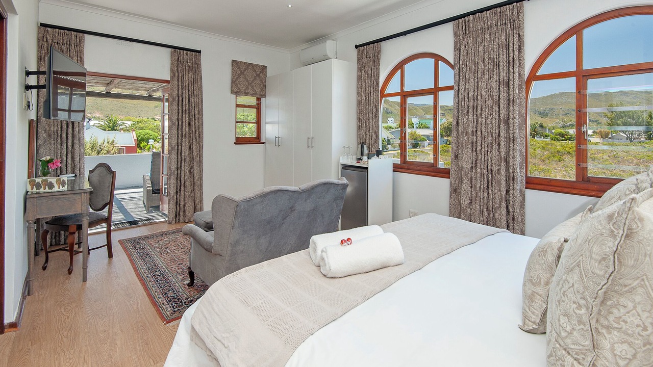 Photo of Bedroom in Westcliff
