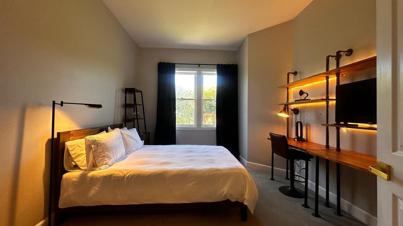 Photo of Bedroom in Belvedere Tiburon