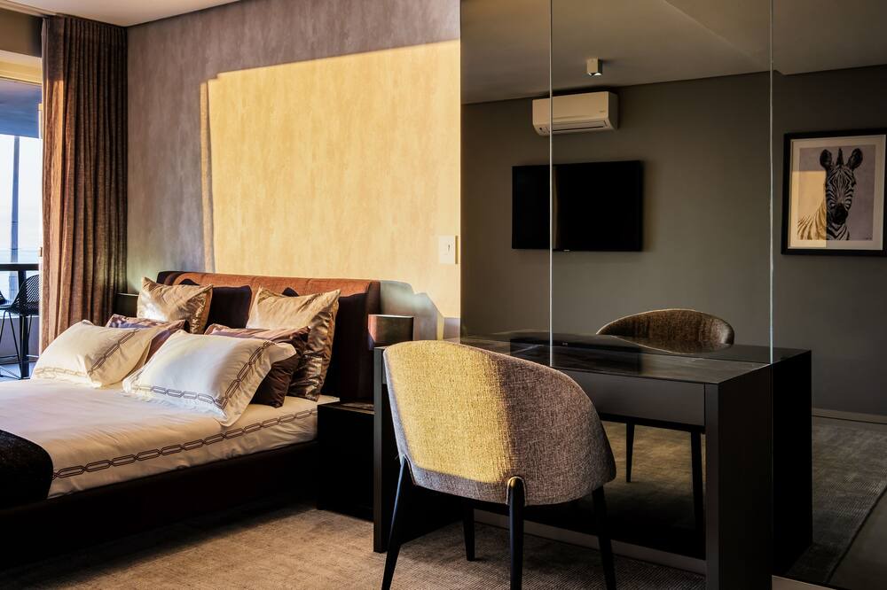 Photo of Bedroom in Camps Bay