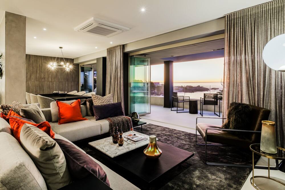 Photo of Livingroom in Camps Bay