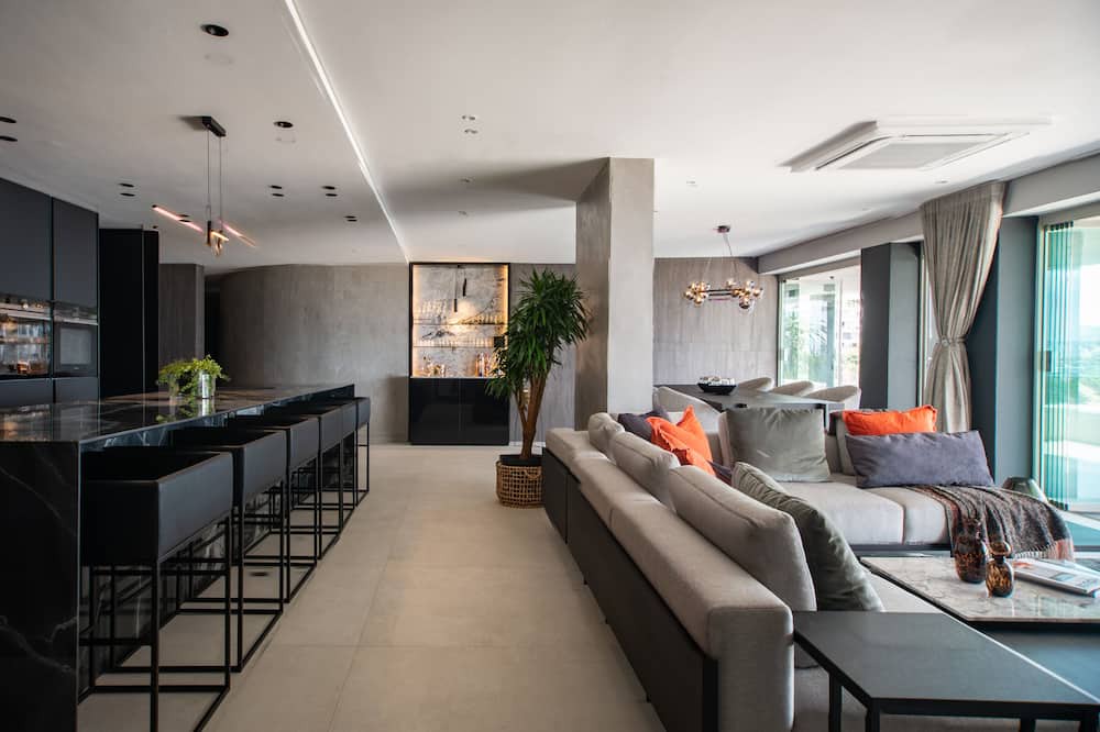 Photo of Livingroom in Camps Bay