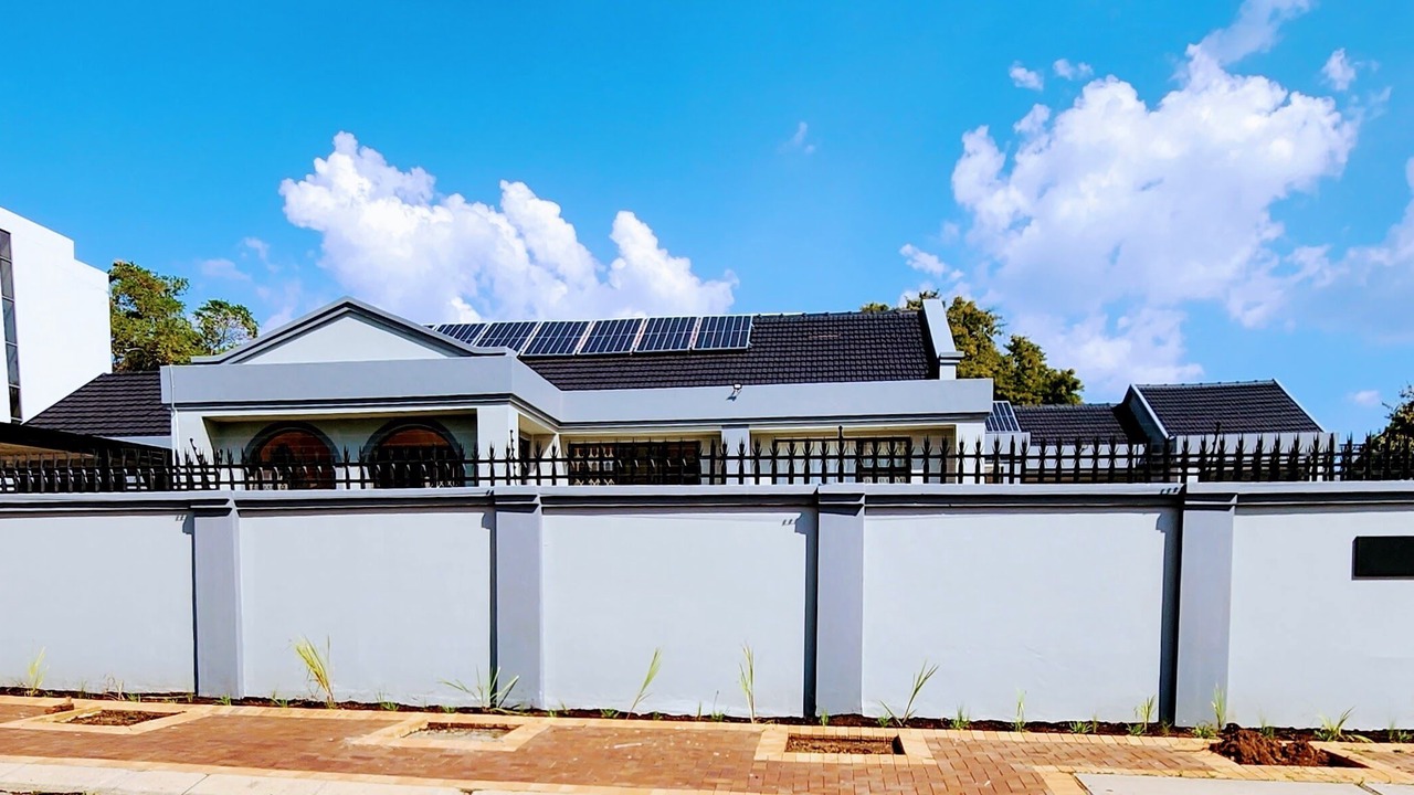 Photo of Kitchen in Greater Johannesburg Metropolitan Area