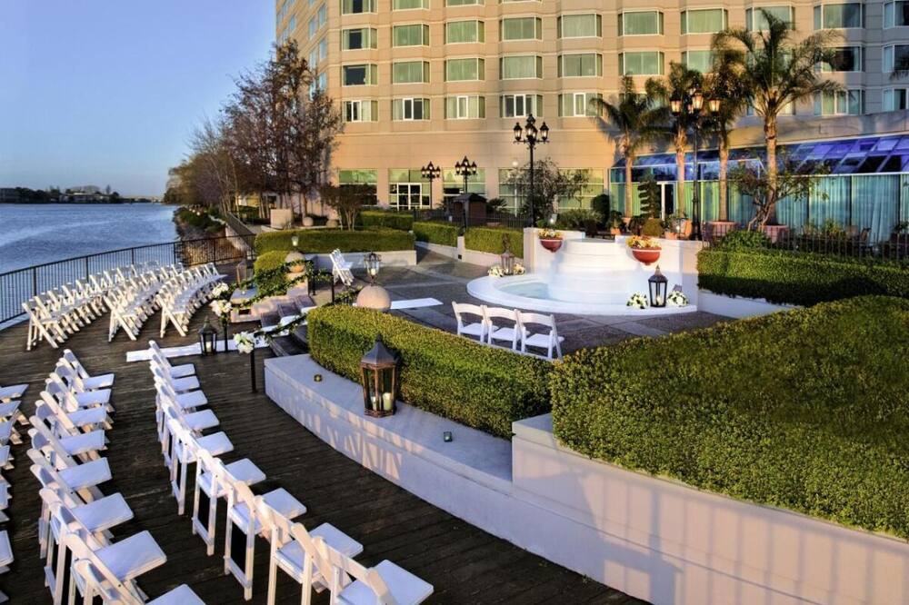 Photo of Others in Redwood Shores
