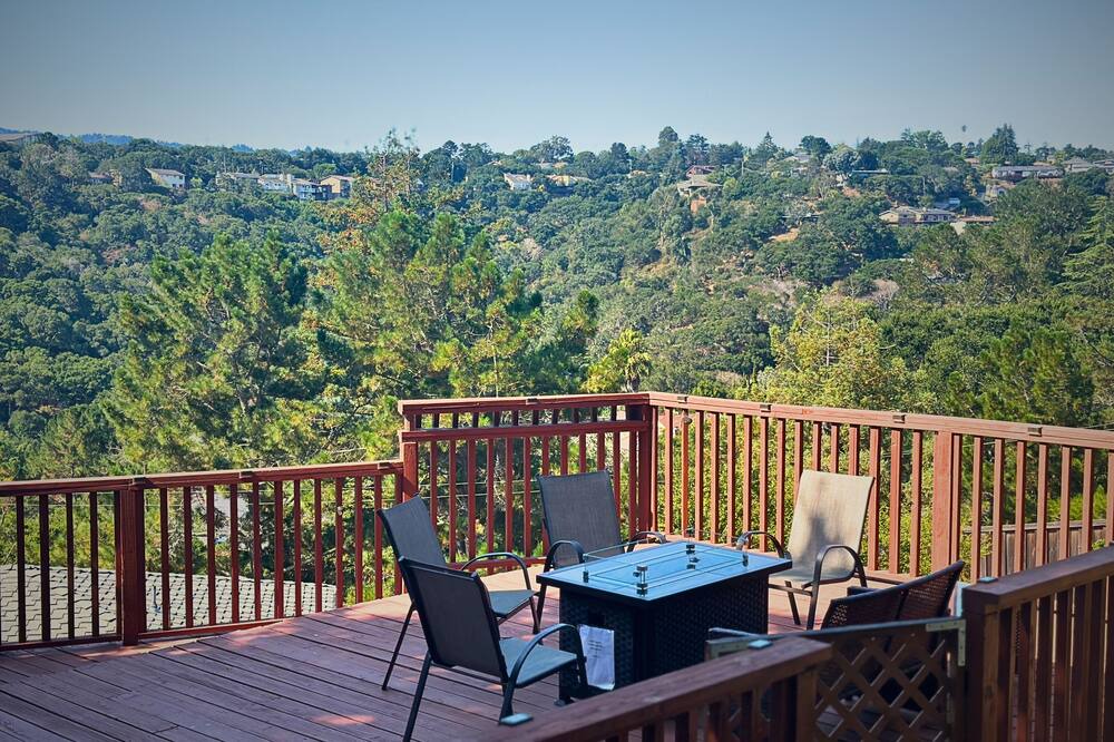 Photo of Outdoor in Belmont
