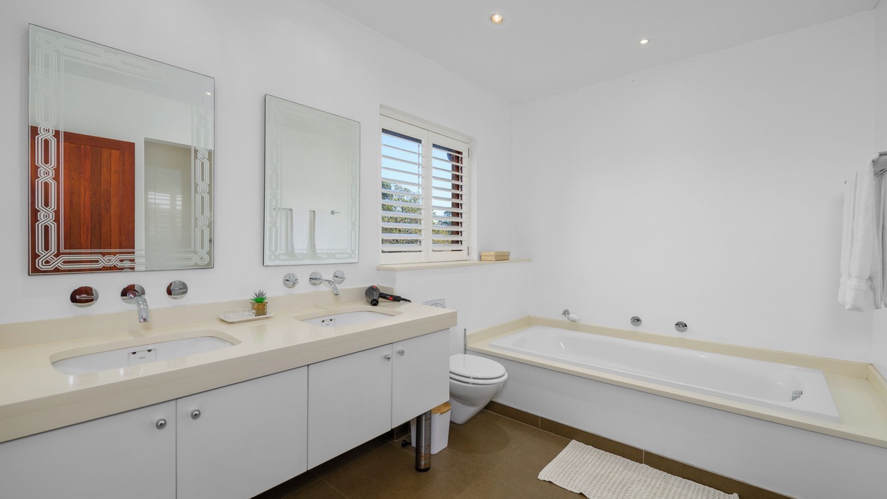 Photo of Bathroom in San Lameer