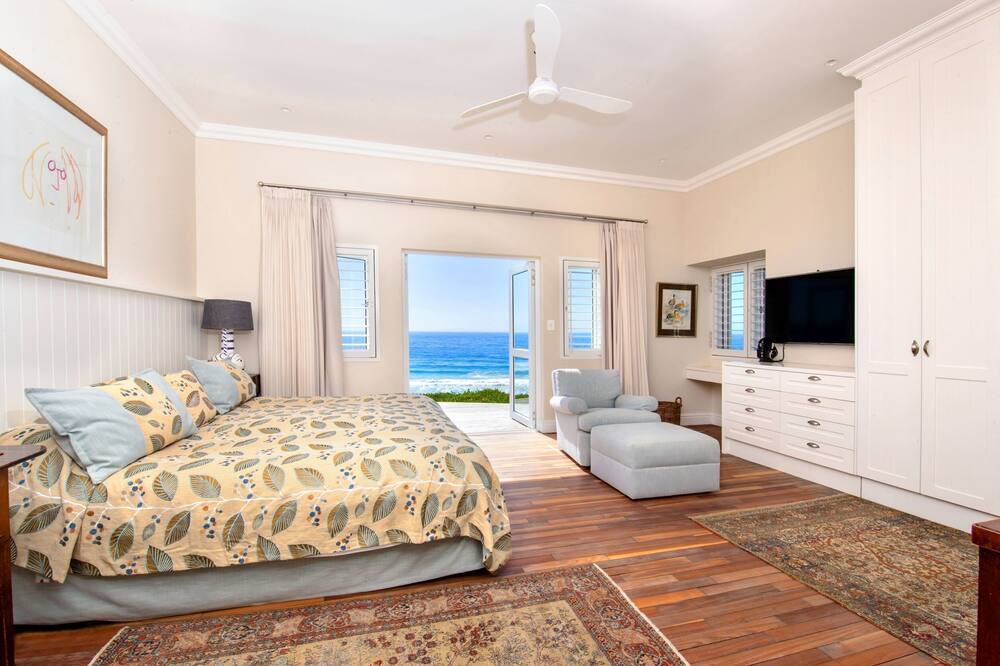 Photo of Others in Robberg Beach
