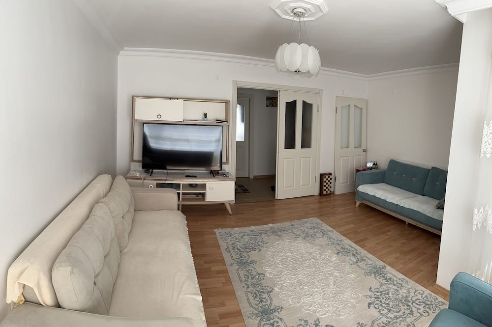 Photo of Livingroom in Eyup