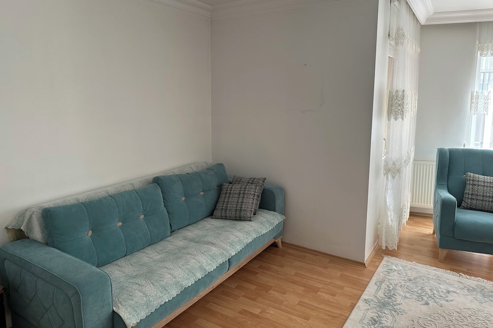 Photo of Livingroom in Eyup