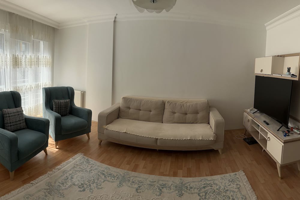 Photo of Livingroom in Eyup