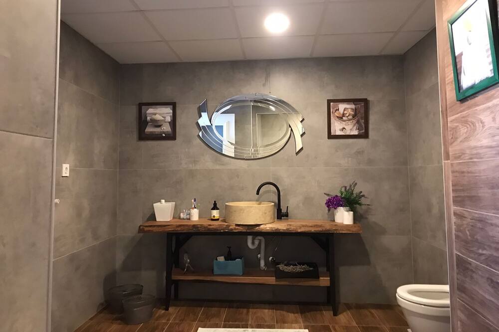 Photo of Bathroom in Bafra
