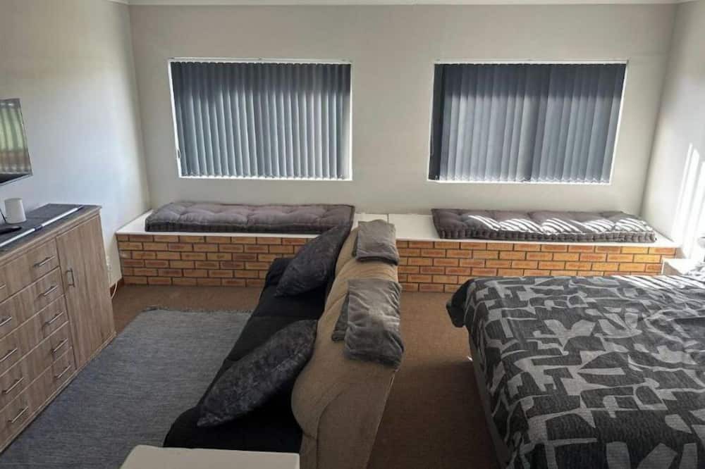 Photo of Bedroom in Gonubie