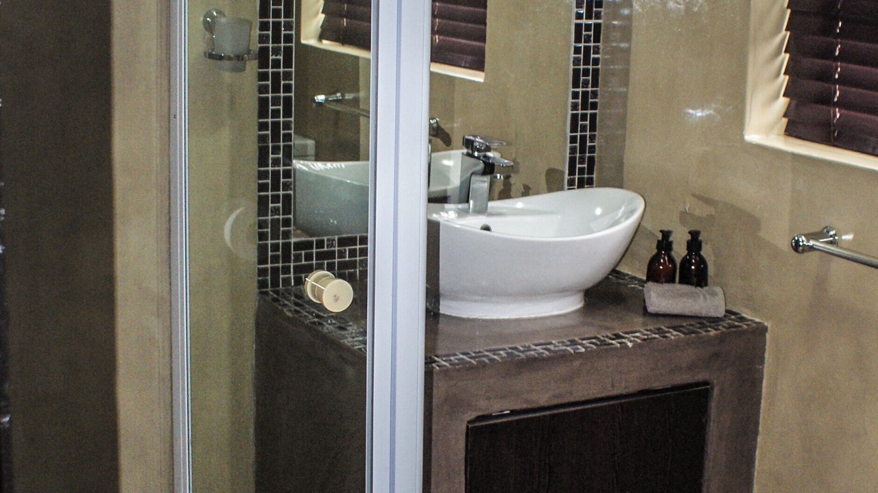 Photo of Bathroom in Alexandria