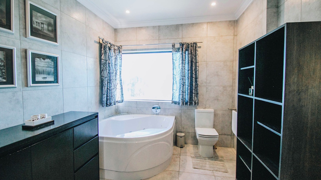 Photo of Bathroom in Bloubergstrand