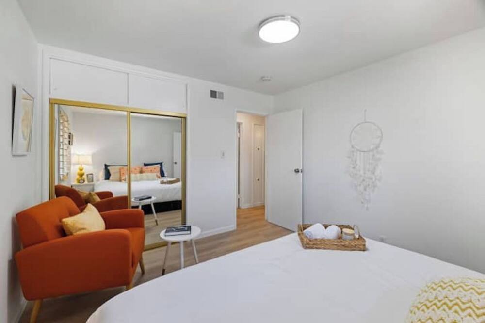 Photo of Bedroom in Pleasant Hill