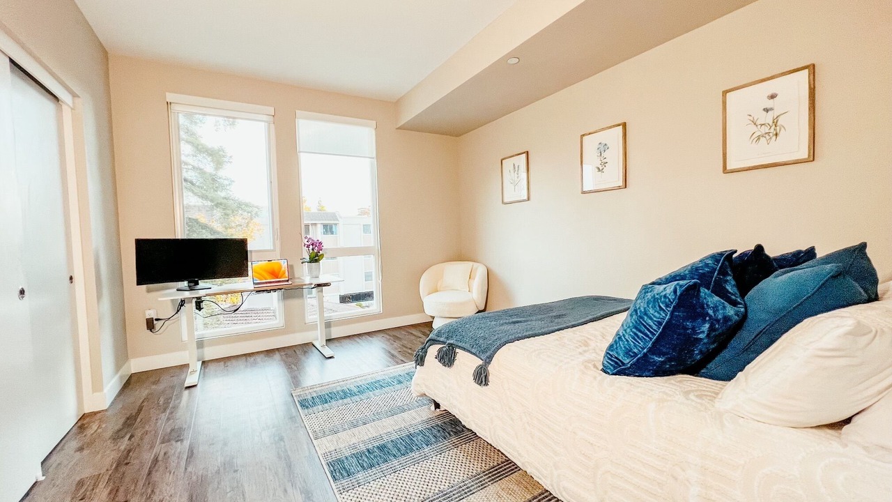 Photo of Livingroom in Mountain View