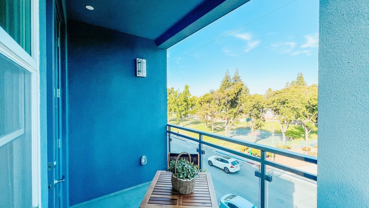 Photo of Outdoor in Mountain View