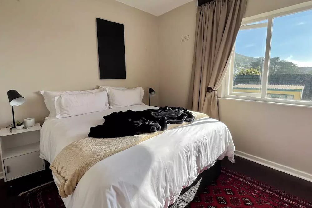 Photo of Bedroom in Muizenberg