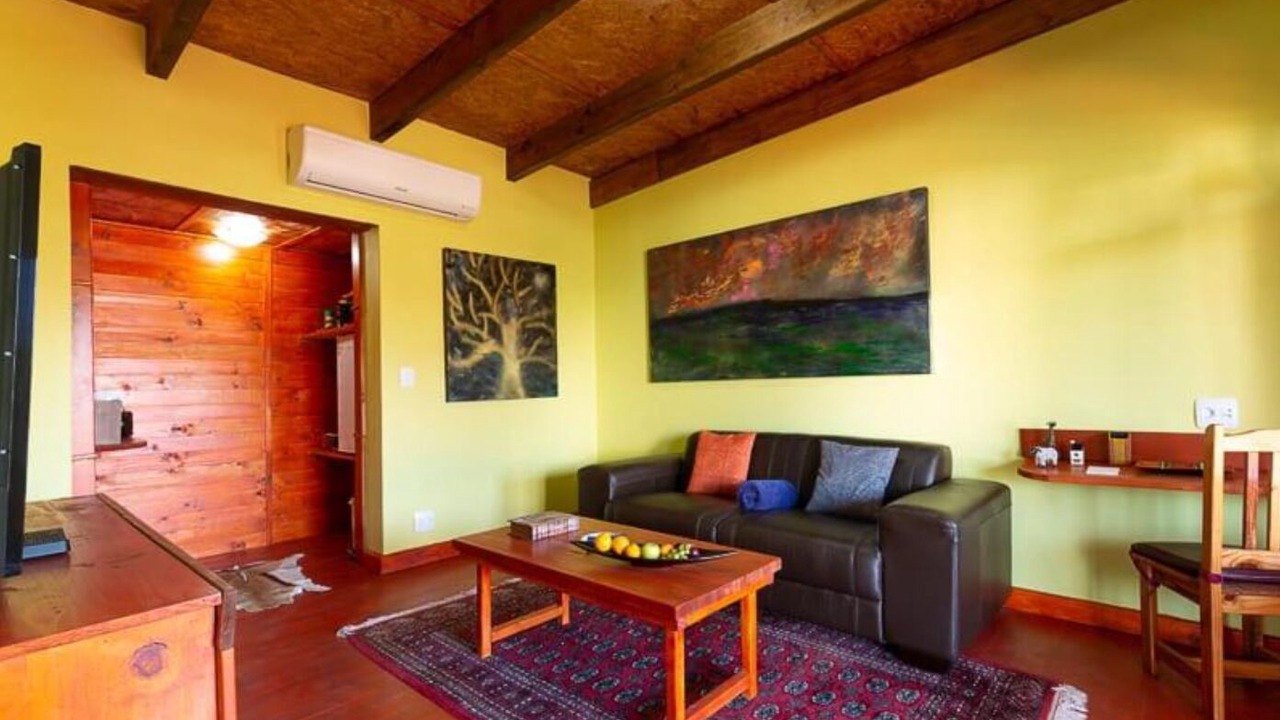 Photo of Livingroom in Helderberg Rural