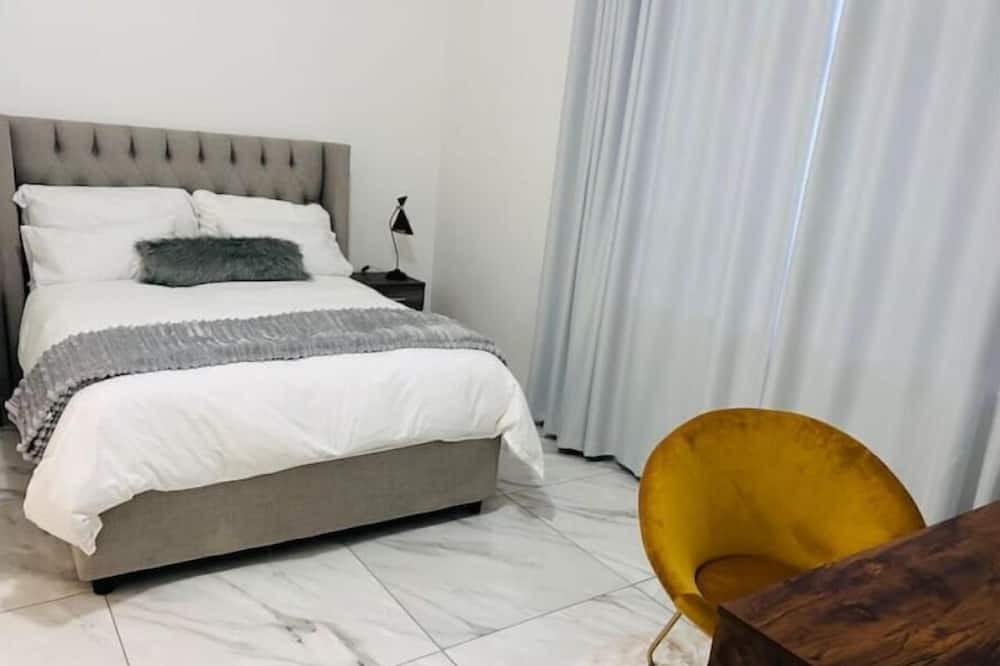Photo of Bedroom in Berea