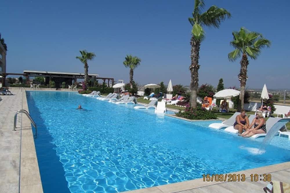Photo of Outdoor in Side