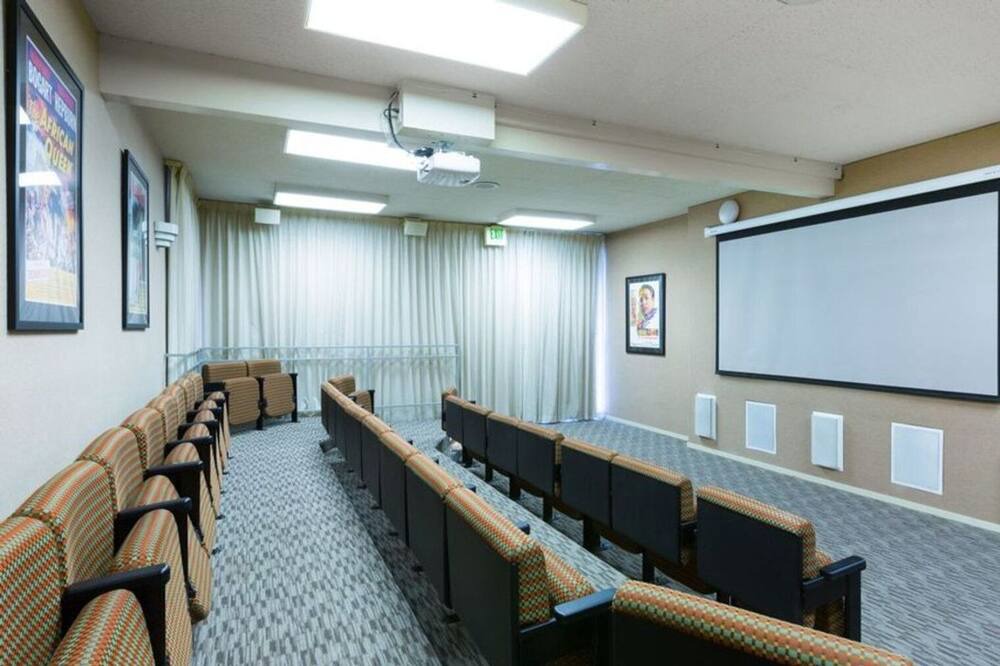 Photo of Others in Palo Alto