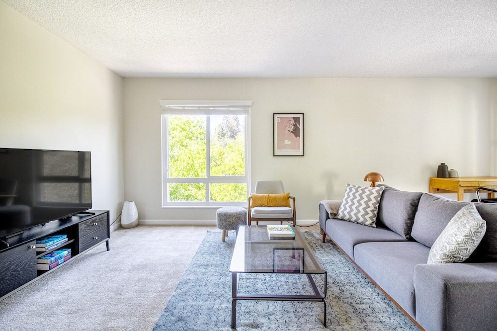 Photo of Livingroom in Palo Alto