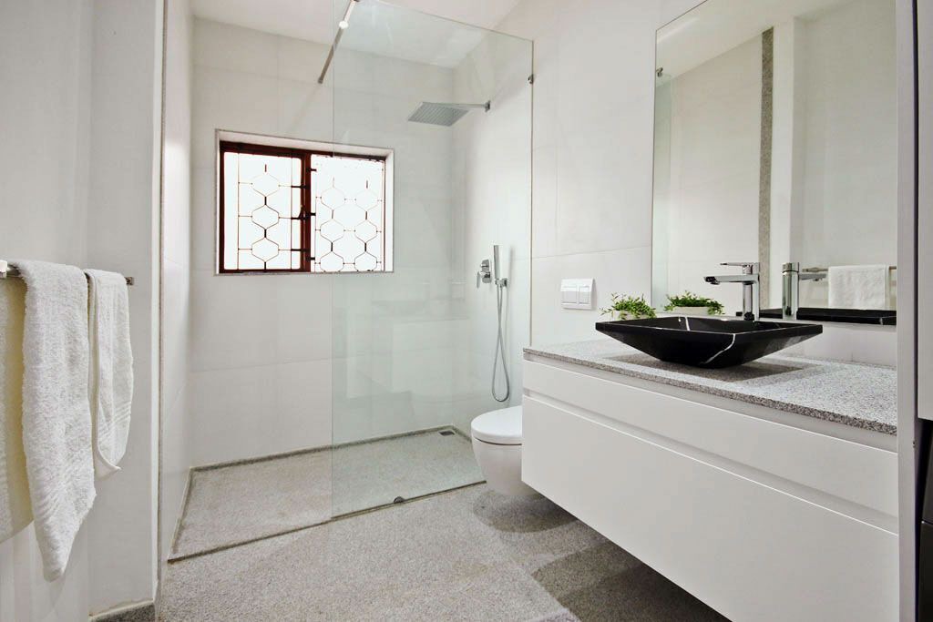 Photo of Bathroom in Mountainside