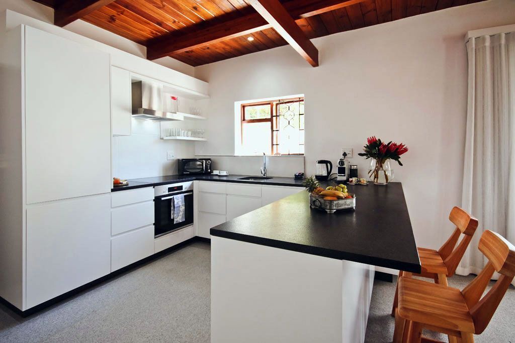 Photo of Kitchen in Mountainside