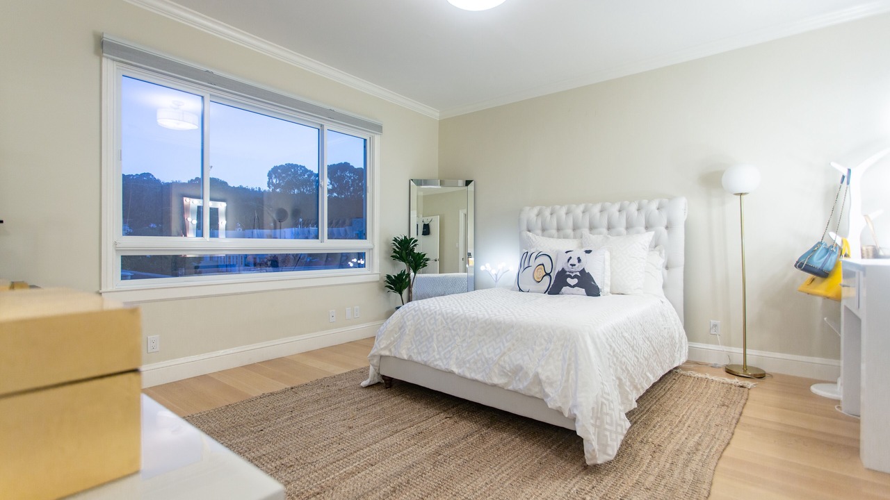 Photo of Bedroom in Marina District