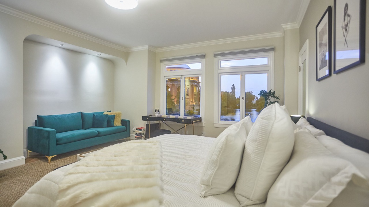 Photo of Livingroom in Marina District